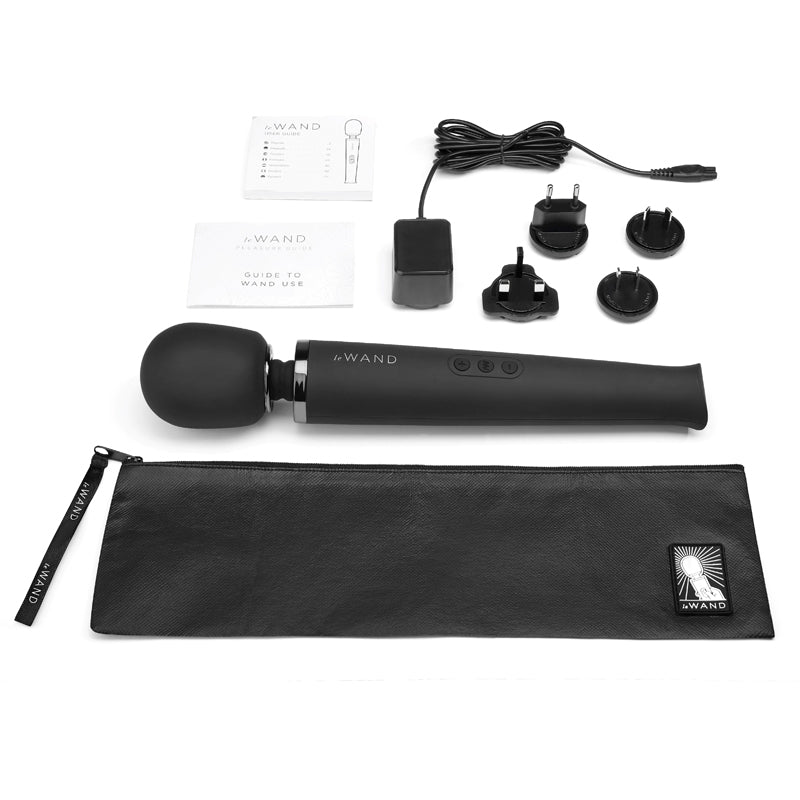 Le Wand Rechargeable Massager Black - Red Garter